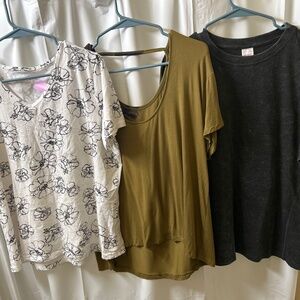 Laura Scott Spring Tshirt Bundle